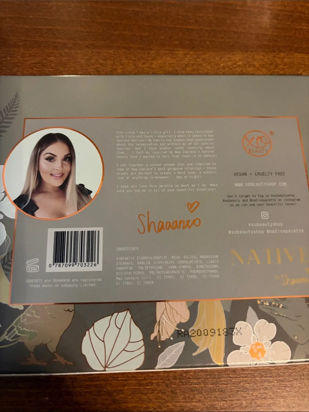 Native Eyeshadow Palette - Gray & Copper Floral Packaging